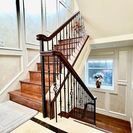 Vancouver Luxury Guesthouse Екстериор снимка